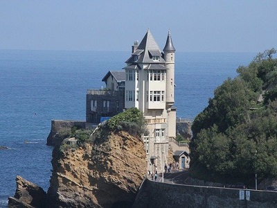 biarritz-3247556_640